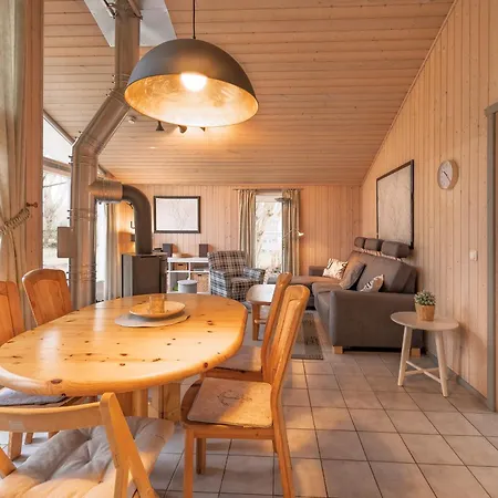 度假居 Seeschwalbe 241 *