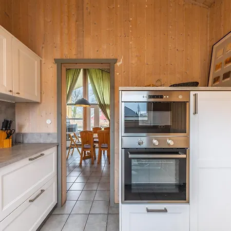 度假居 Seeschwalbe 241 *